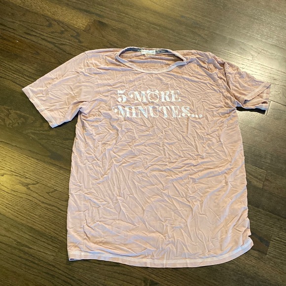 Altar'd State Tops - Altar’d State Pink T Shirt 5 More Minutes Small S EUC